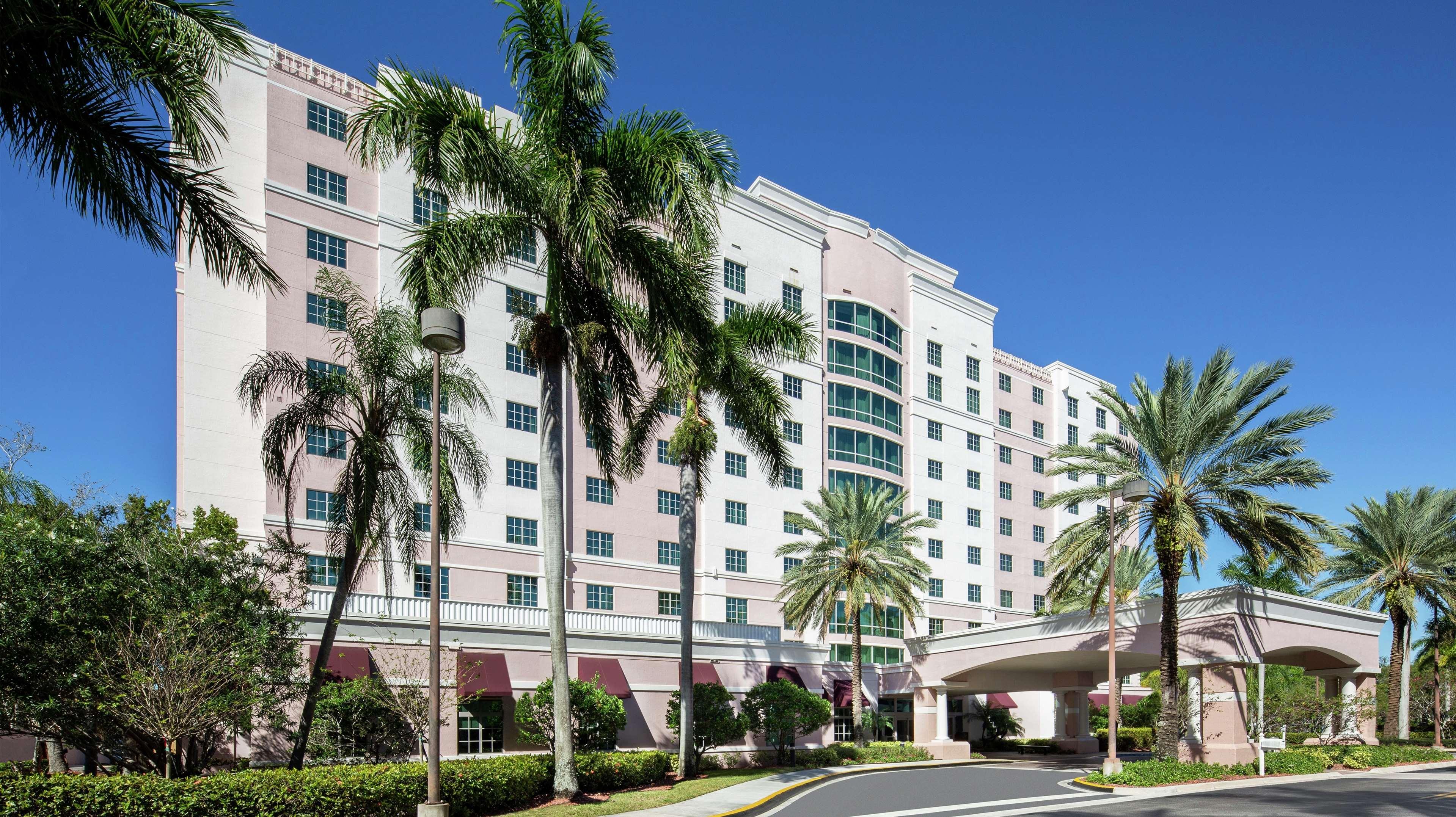 Doubletree By Hilton - Sawgrass Mills Hotel Sunrise